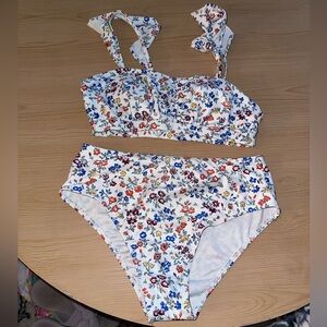 SHEIN Floral Bikini Set